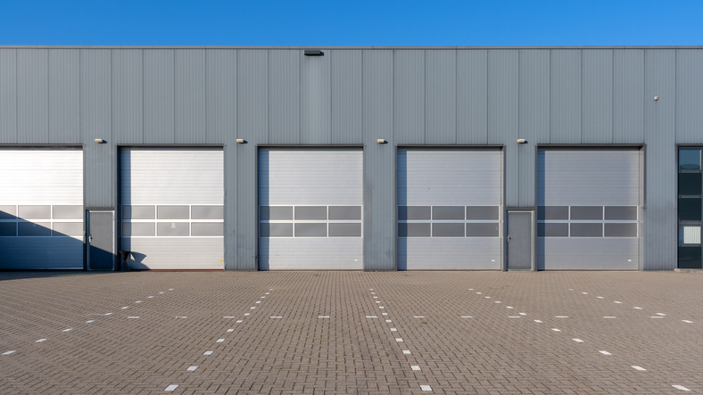 industrial units using cold formed steel metal buildings structure